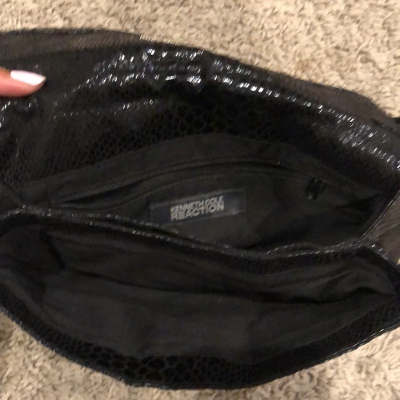 Kenneth Cole snakeskin print clutch - Picture 4 of 5
